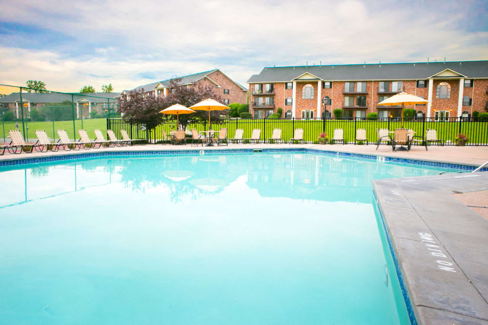 Photo Gallery Park Apartments in Fenton, MI